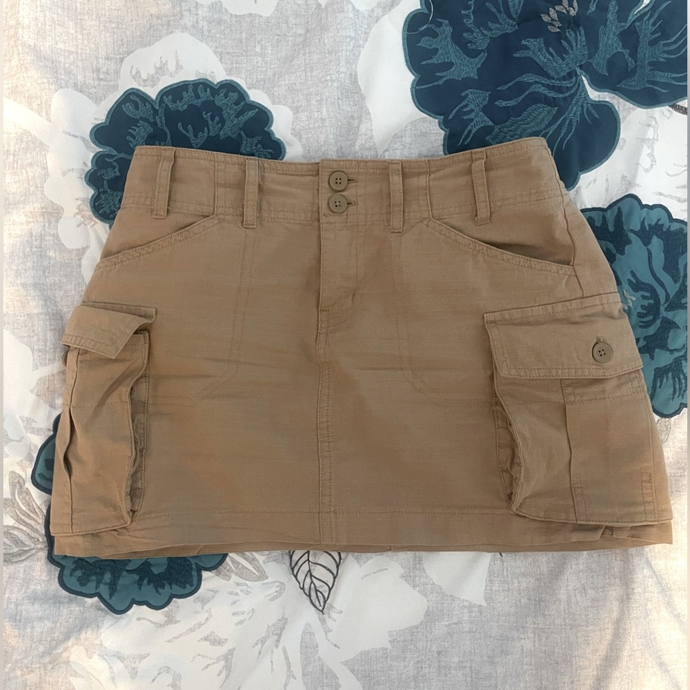 Brandy Melville Cargo Mini Skirt